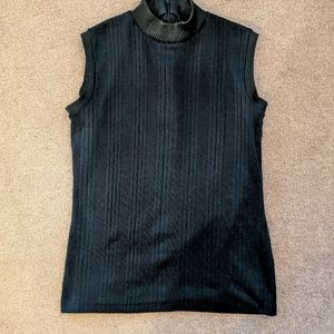 3/$15🍎Ribbed Sleeveless Blouse Size S